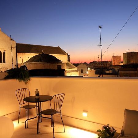 Vista Borgo Antico Hotel Bari Bagian luar foto