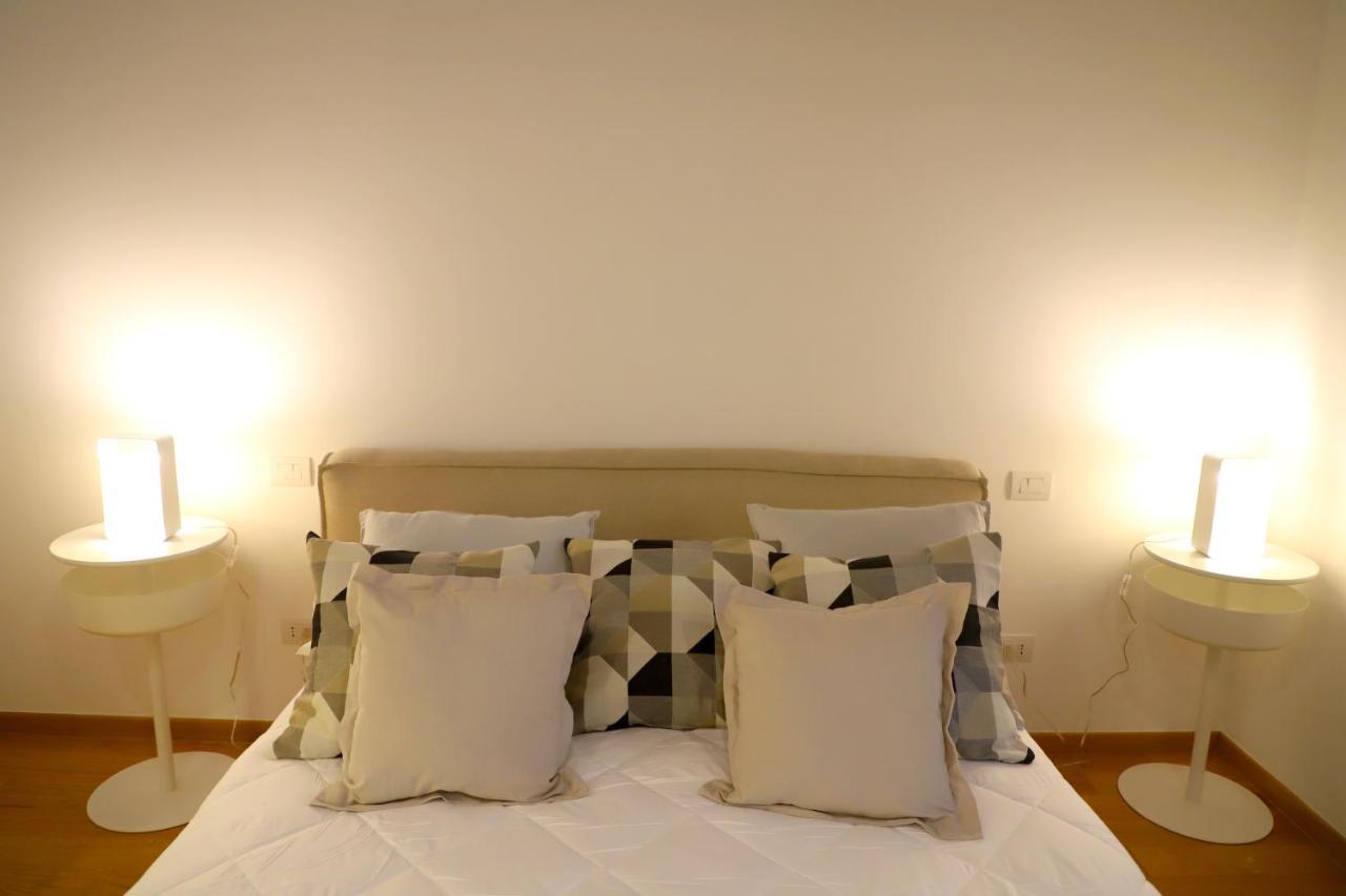 Vista Borgo Antico Hotel Bari Bagian luar foto
